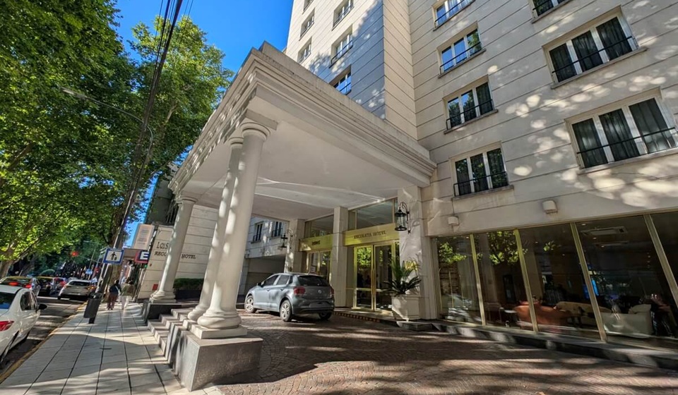 Hoteles